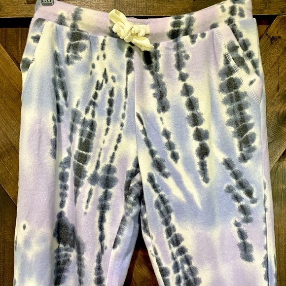 Vintage Havana NWT Tie Dye Lavender Hacci Joggers - Picture 5 of 16